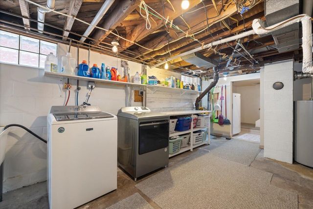 704 S 8th Ave W, Virginia, MN 55792