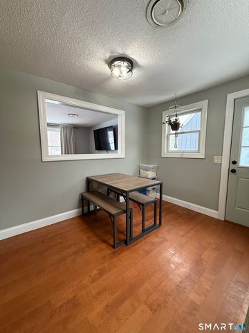 14 Glenwood Drive, Marlborough, CT 06447