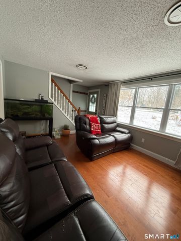 14 Glenwood Drive, Marlborough, CT 06447