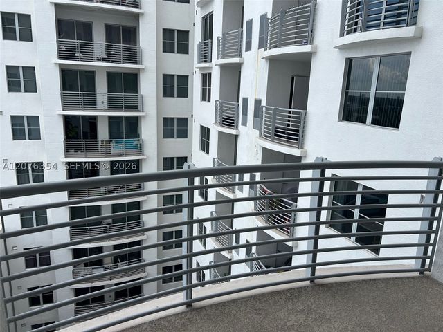 1830 Radius Dr 1002, Hollywood, FL 33020