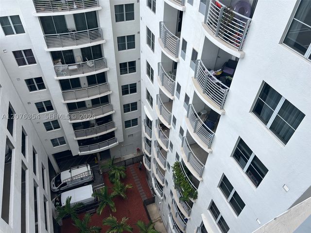 1830 Radius Dr 1002, Hollywood, FL 33020