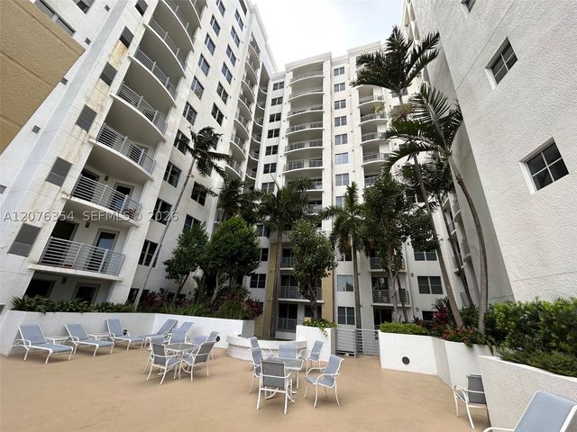 1830 Radius Dr 1002, Hollywood, FL 33020