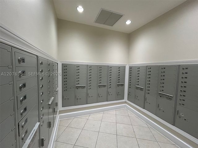 1830 Radius Dr 1002, Hollywood, FL 33020