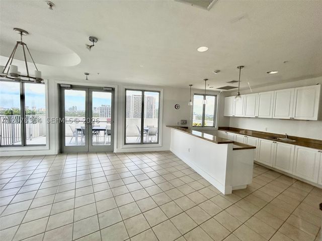 1830 Radius Dr 1002, Hollywood, FL 33020