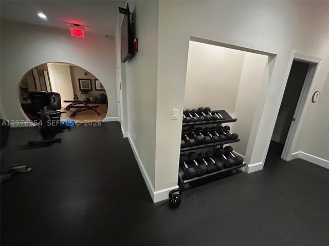 1830 Radius Dr 1002, Hollywood, FL 33020