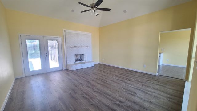 625 Grand Cayman Way, Mesquite, TX 75149