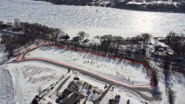 6900 Nyle Court, Greenfield, MN 55373