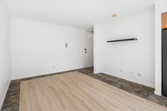 539 W Stratford Place 408, Chicago, IL 60657