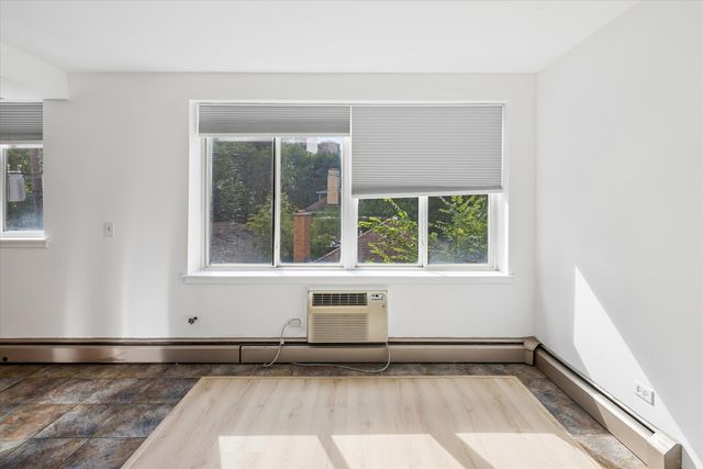 539 W Stratford Place 408, Chicago, IL 60657