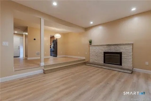 101 Farmington Chase Crescent 101, Farmington, CT 06032