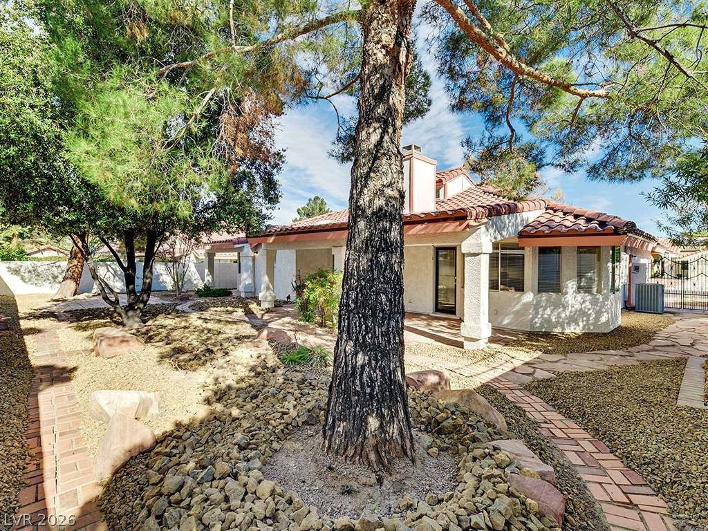 69 Chesney Drive, Henderson, NV 89074 — photo 3