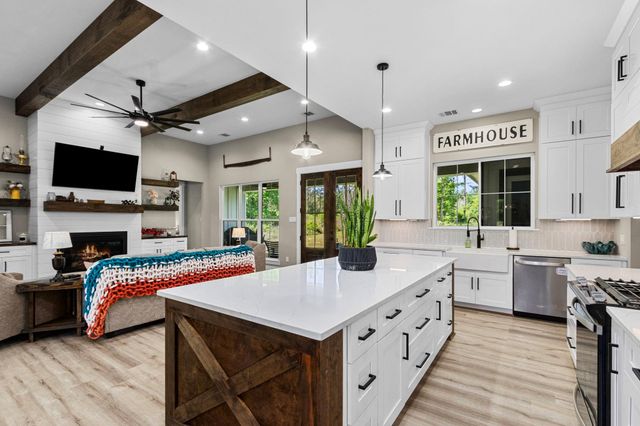 110 Quiet Springs Trail, Willis, TX 77378