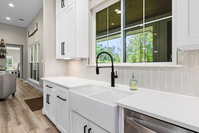 110 Quiet Springs Trail, Willis, TX 77378