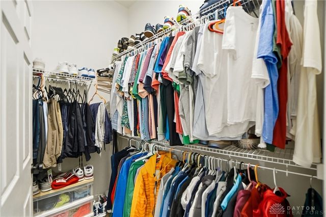 4381 Waters Edge Lane, Lebanon, OH 45036