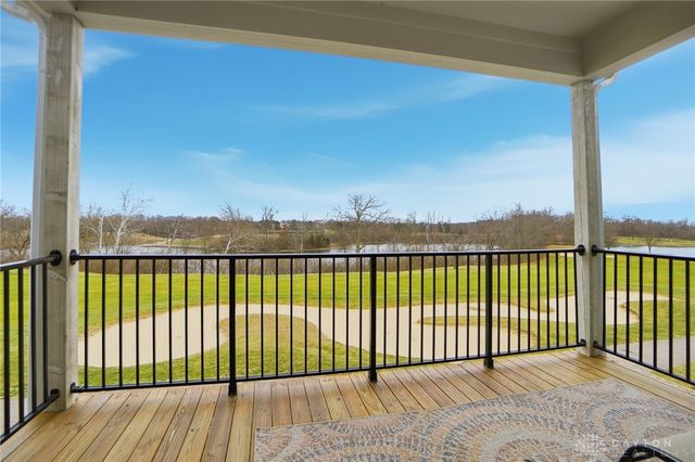 4381 Waters Edge Lane, Lebanon, OH 45036