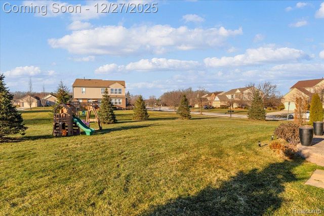 4763 Sherwood Circle, Canton Charter Township, MI 48188
