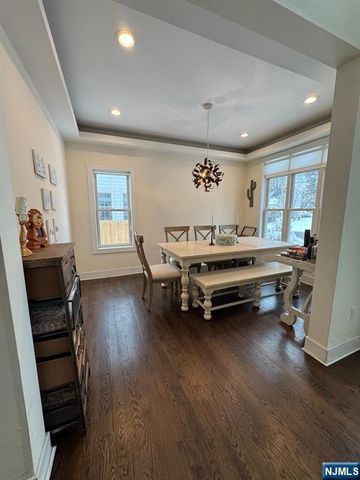 94 Park Avenue, Cresskill, NJ 07626