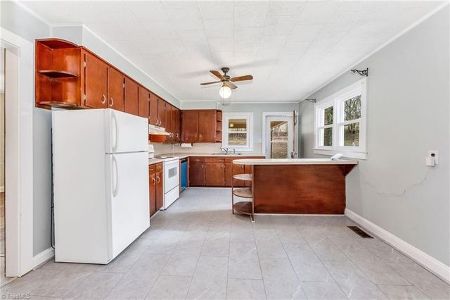 286 Pike Road, Moravian Falls, NC 28654
