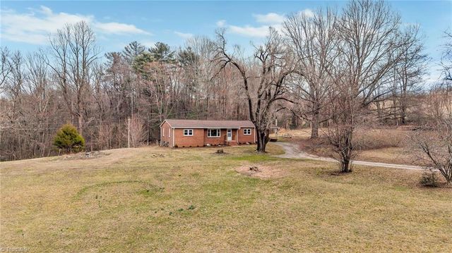 286 Pike Road, Moravian Falls, NC 28654