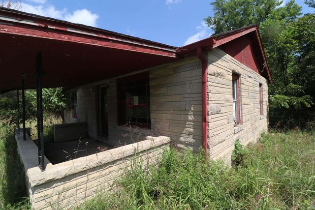 5601 S Handy Road, Bloomington, IN 47401