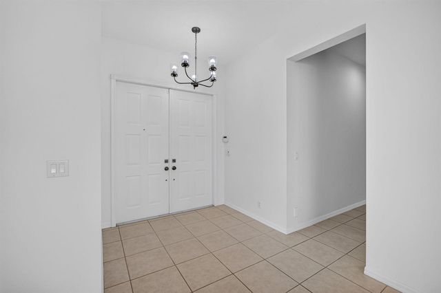 235 Via Condado Way, Palm Beach Gardens, FL 33418