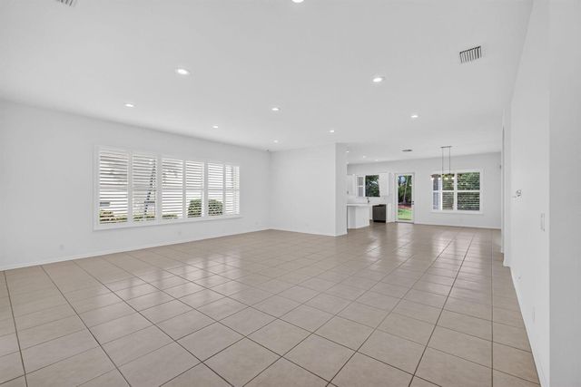 235 Via Condado Way, Palm Beach Gardens, FL 33418