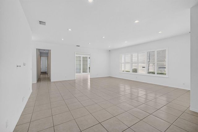 235 Via Condado Way, Palm Beach Gardens, FL 33418
