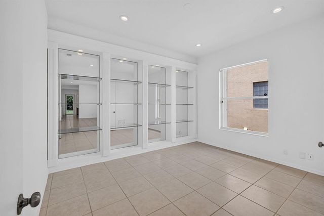 235 Via Condado Way, Palm Beach Gardens, FL 33418