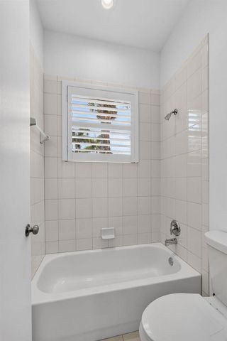 235 Via Condado Way, Palm Beach Gardens, FL 33418
