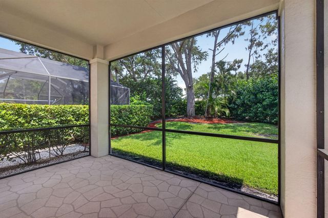 235 Via Condado Way, Palm Beach Gardens, FL 33418