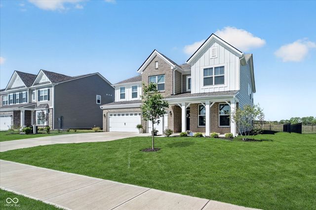 4984 Amber Crest Drive, Brownsburg, IN 46112
