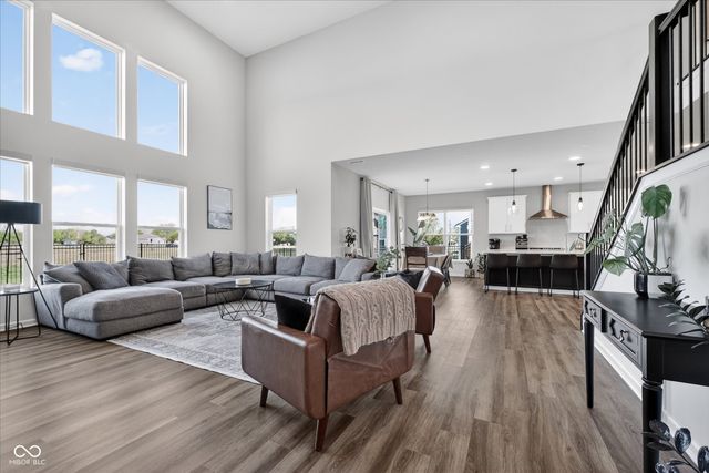 4984 Amber Crest Drive, Brownsburg, IN 46112