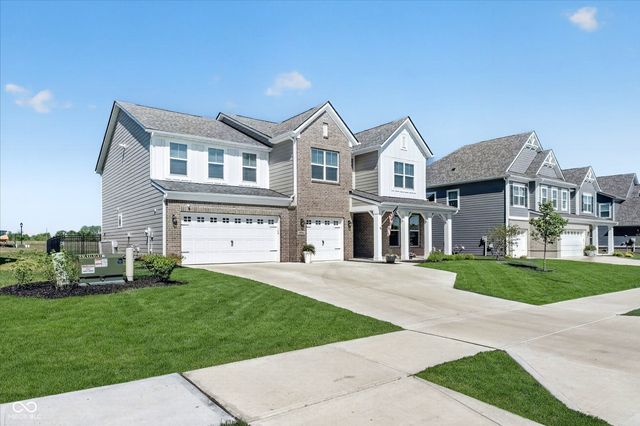 4984 Amber Crest Drive, Brownsburg, IN 46112
