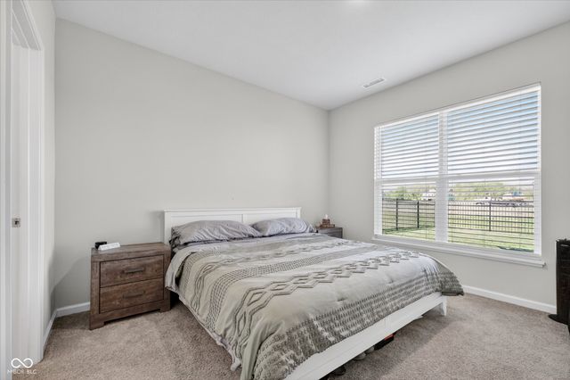 4984 Amber Crest Drive, Brownsburg, IN 46112