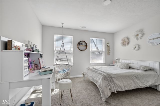 4984 Amber Crest Drive, Brownsburg, IN 46112