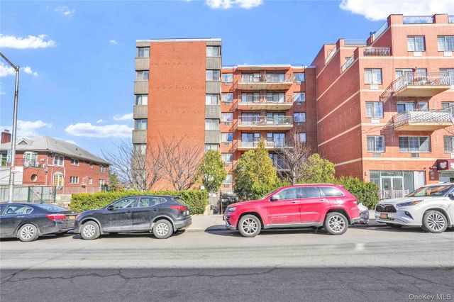 139-35 35th Avenue 6A, Flushing, NY 11354
