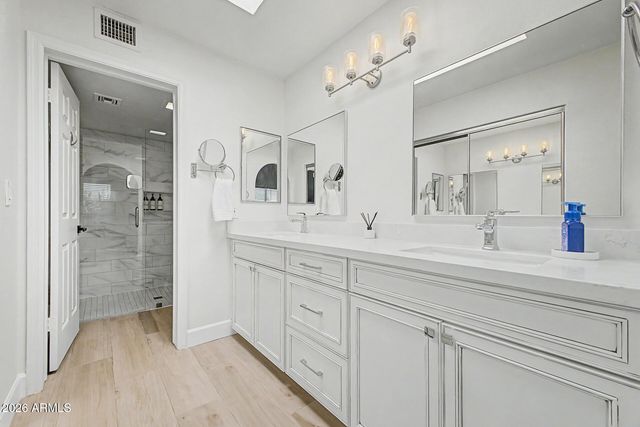 7972 E CACTUS WREN Road, Scottsdale, AZ 85250