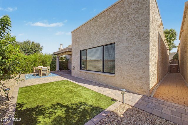 7972 E CACTUS WREN Road, Scottsdale, AZ 85250