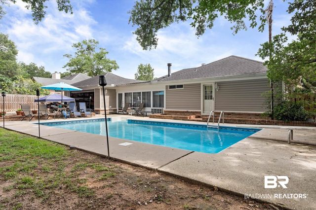 7412 Wesley Court, Mobile, AL 36695