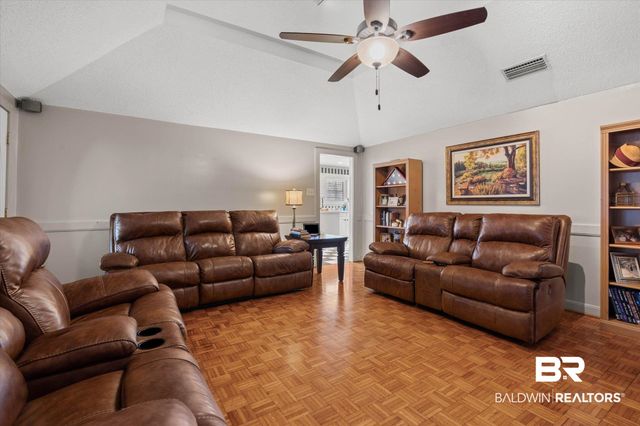 7412 Wesley Court, Mobile, AL 36695