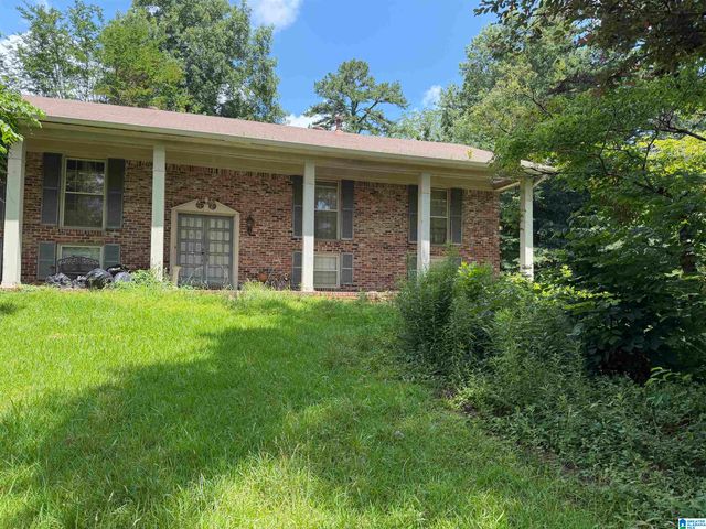 300 SNAKE HILL CIRCLE, Trussville, AL 35173