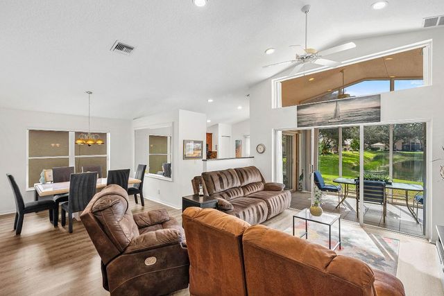 7304 Modena Drive, Boynton Beach, FL 33437