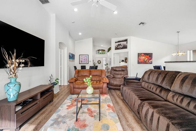 7304 Modena Drive, Boynton Beach, FL 33437