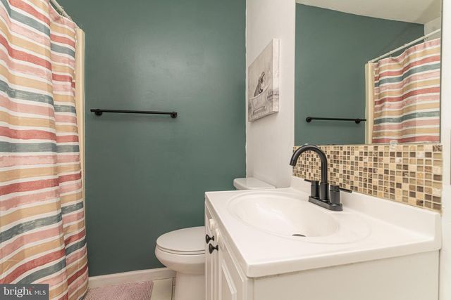 304 GARDEN AVE, Somerdale, NJ 08083
