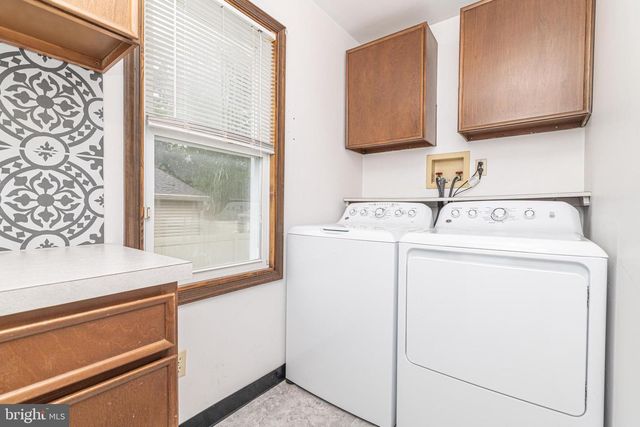 304 GARDEN AVE, Somerdale, NJ 08083