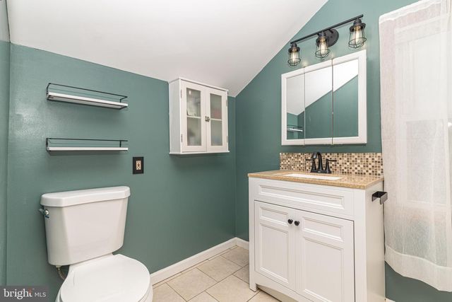 304 GARDEN AVE, Somerdale, NJ 08083