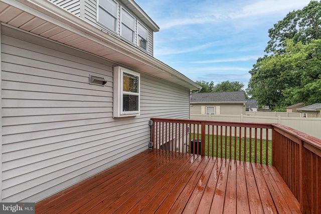 304 GARDEN AVE, Somerdale, NJ 08083