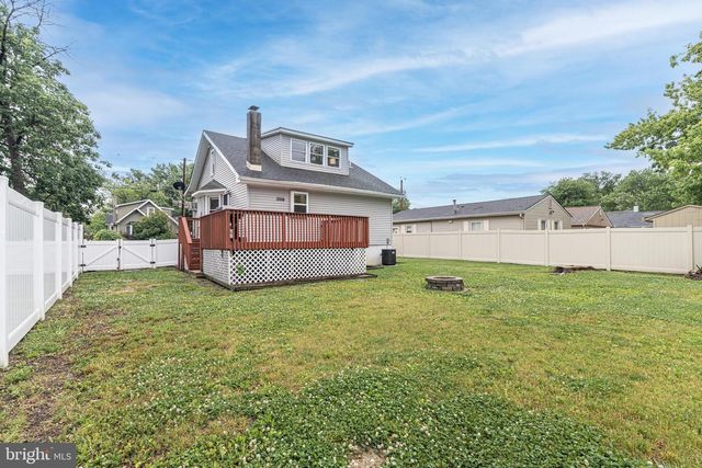 304 GARDEN AVE, Somerdale, NJ 08083
