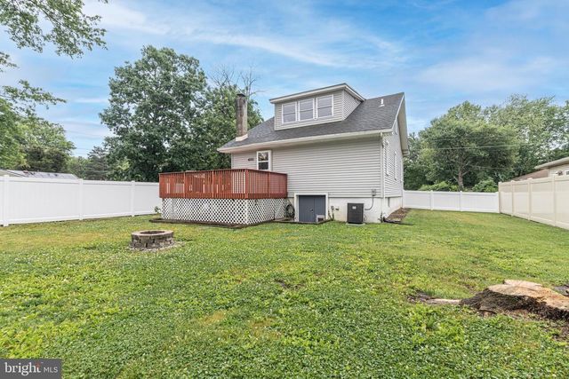 304 GARDEN AVE, Somerdale, NJ 08083