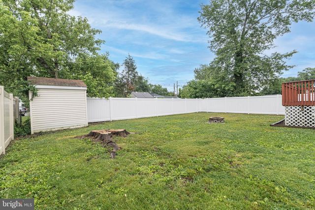 304 GARDEN AVE, Somerdale, NJ 08083